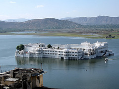 udaipur sight seeing, udaipur tour operator